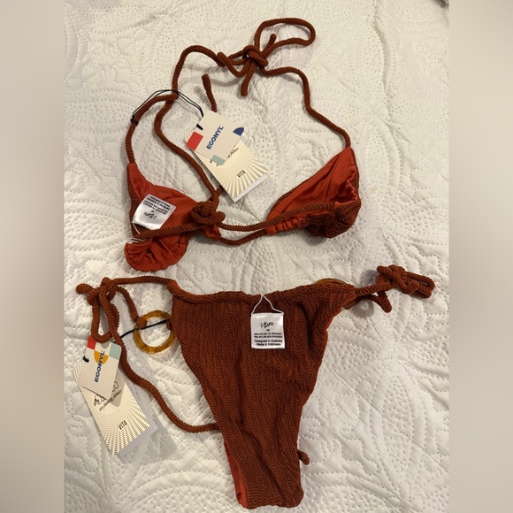 Rust Textured Bikini Set - Picture 2 of 2